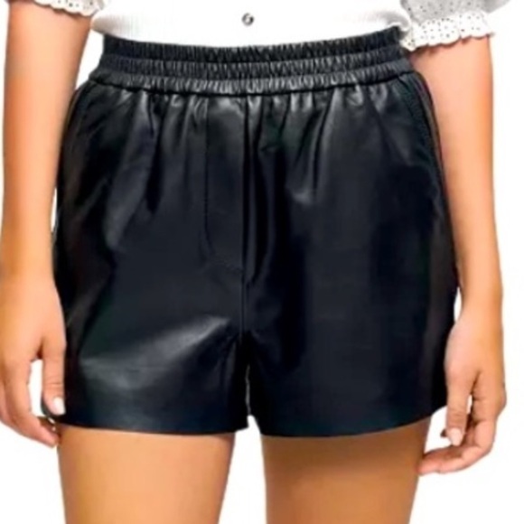 Francesca’s Gothic Vegan Leather Raw Hem Pull-on Shorts Size Medium (no p… - Picture 1 of 9